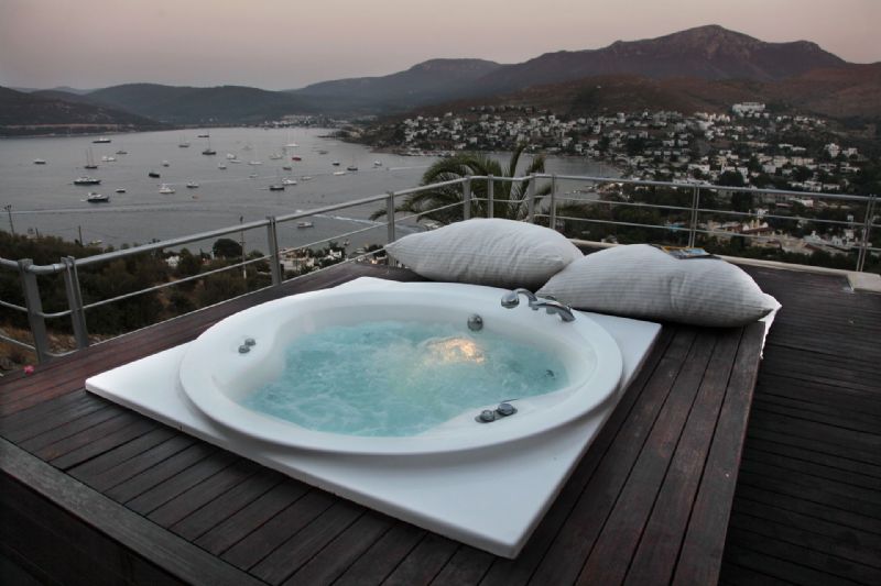 BODRUM TÜRKBÜKÜ AKDUVAR EVİ