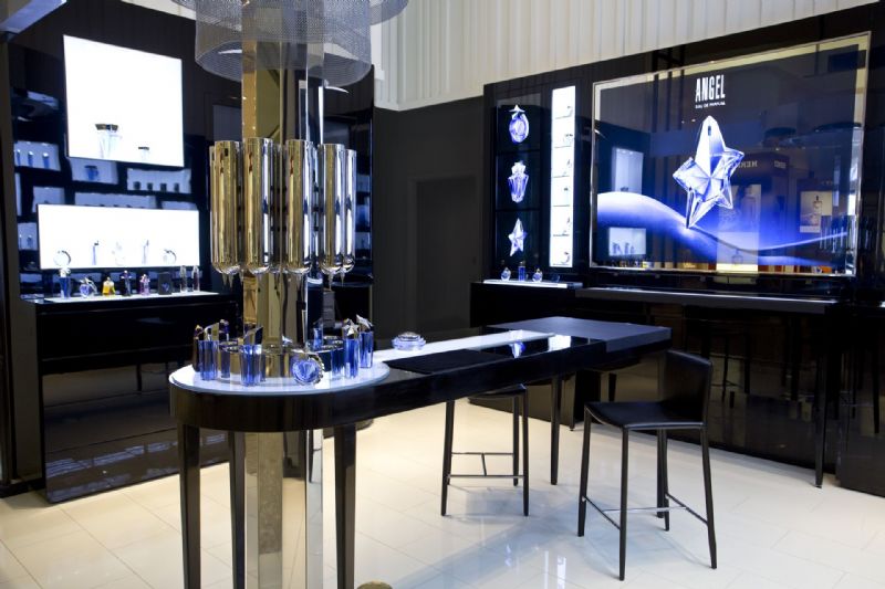 MUGLER HUDSONS BAY VANCOUVER